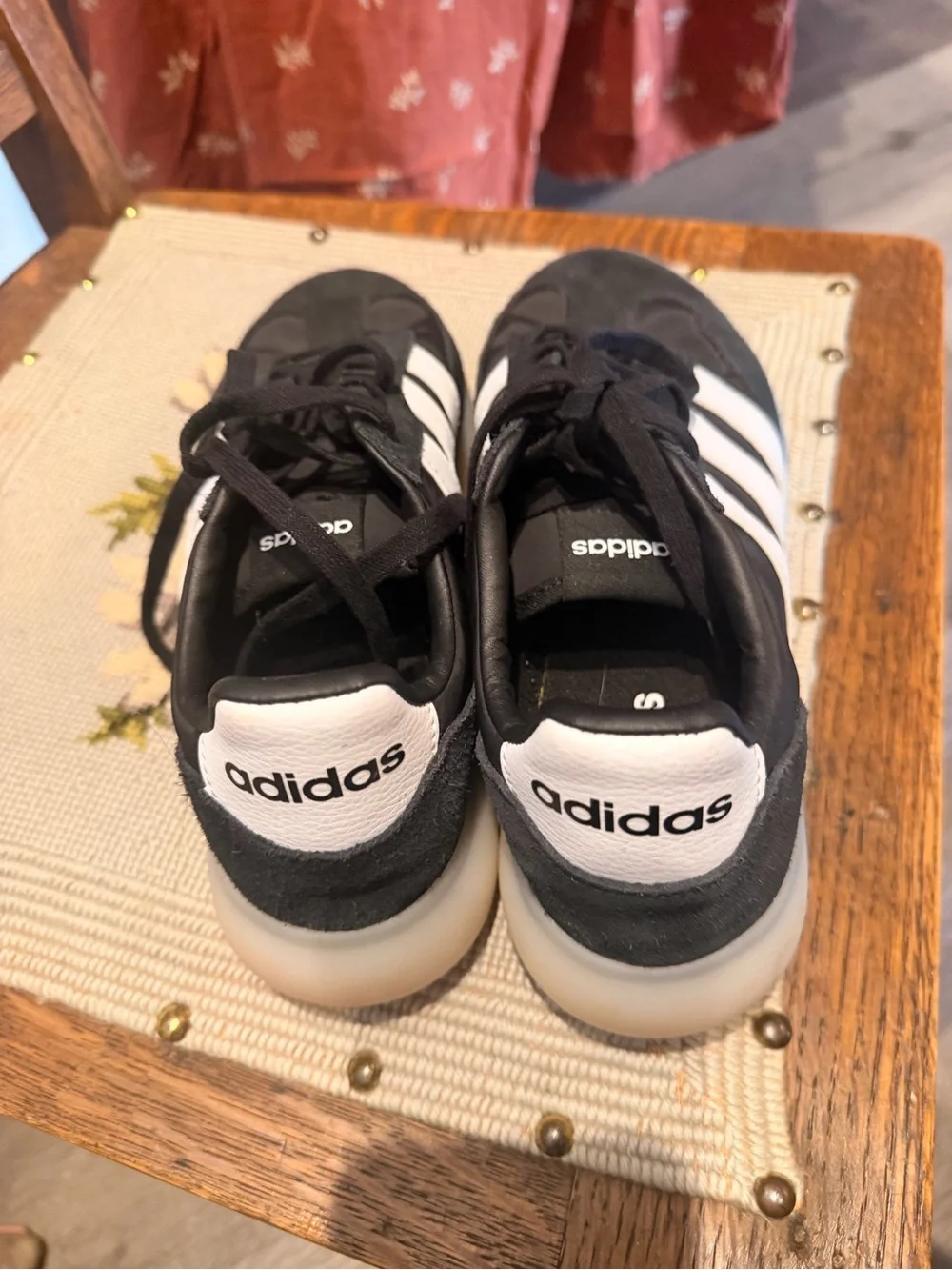 adidas classic athletic